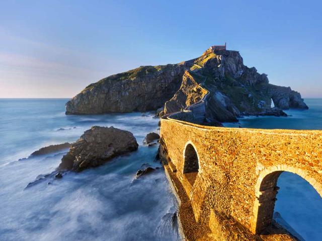 西班牙，巴斯克自治区，贝尔梅奥，圣胡安Gaztelugatxe