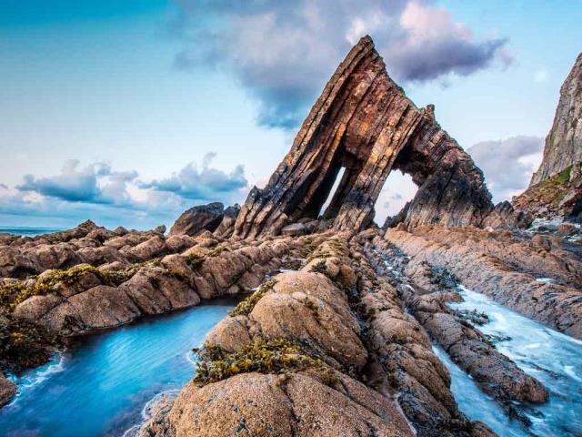 Blackchurch岩石，北德文郡海岸，英国