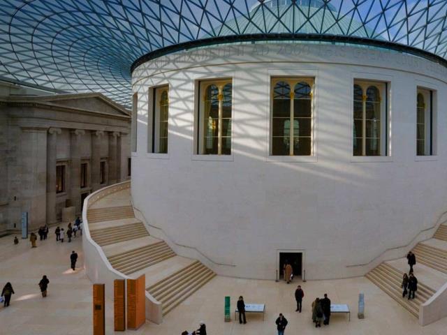 大英博物馆大中庭，英国伦敦