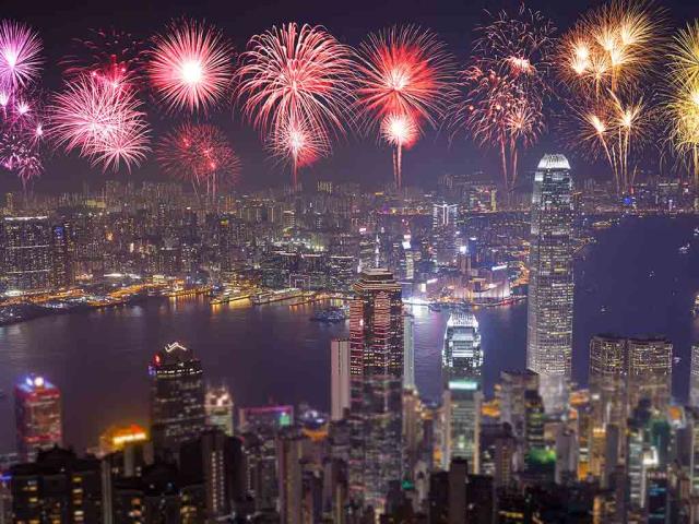 【今日除夕】璀璨烟花迎新年，中国香港