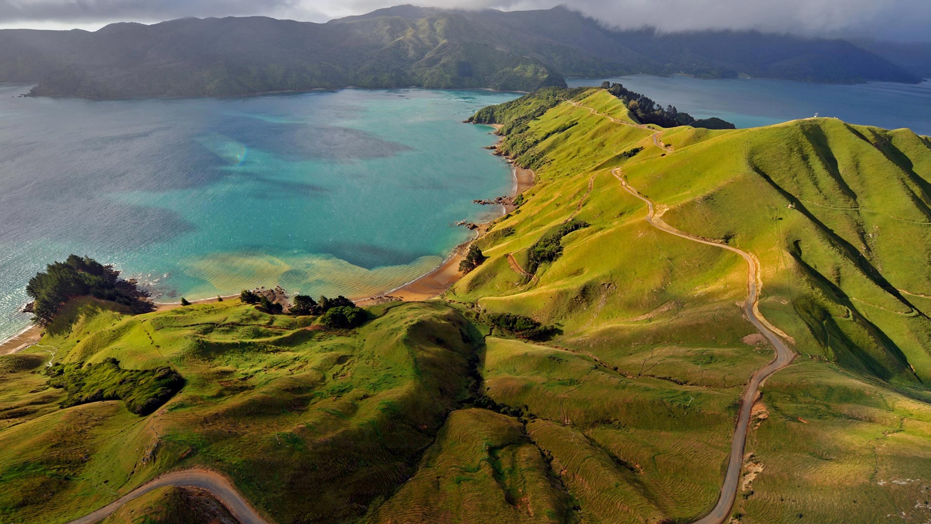 马尔堡峡湾鸟瞰图，新西兰