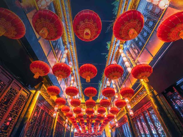 挂在锦里街上的红灯笼，中国成都