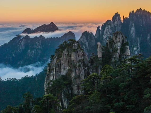 黄山的日出，中国