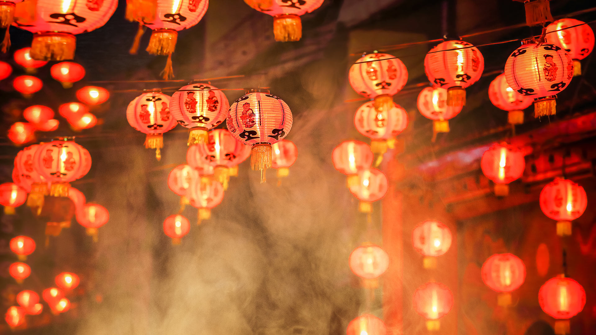 除夕夜的中国新年灯笼