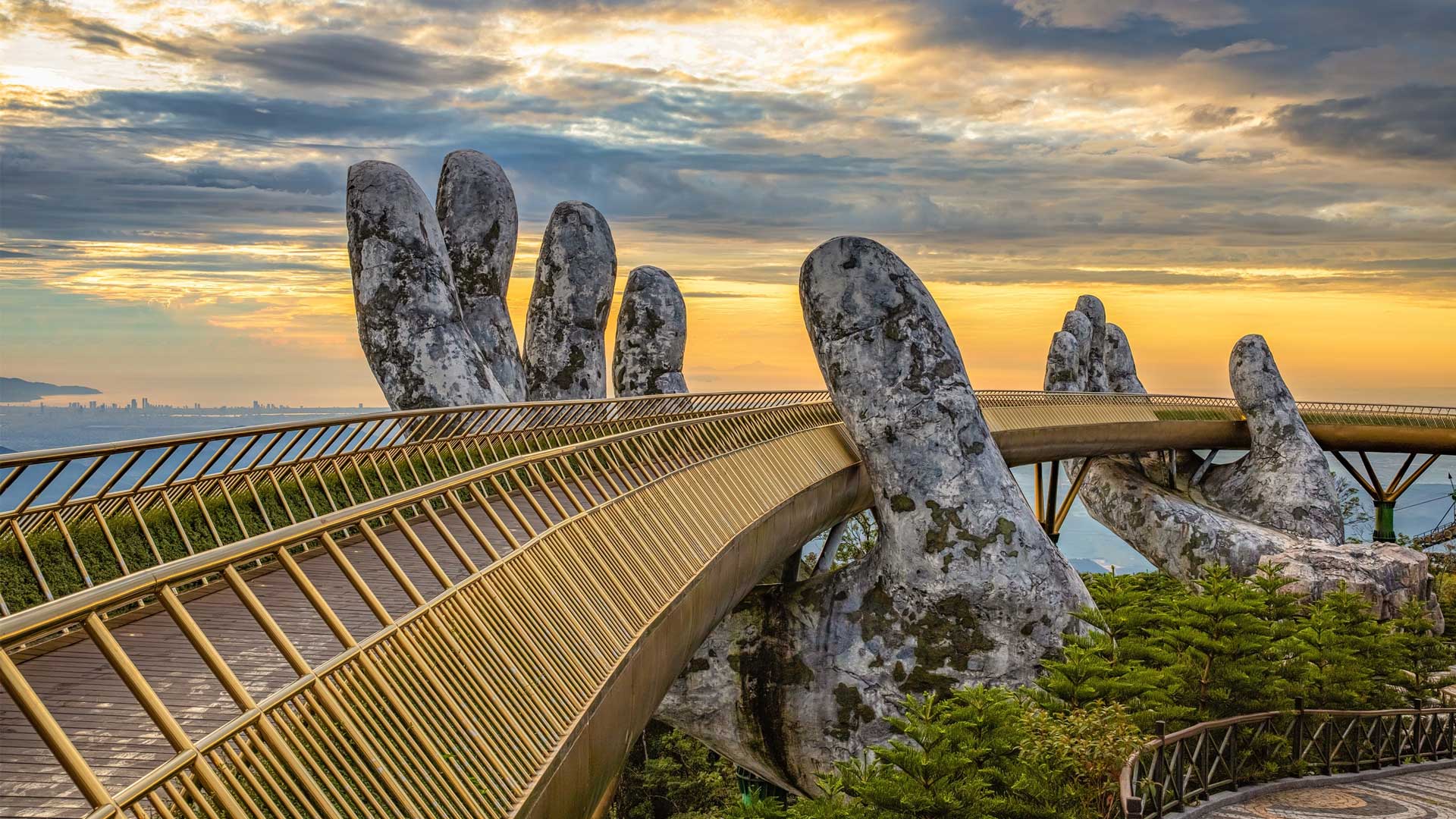 金桥，巴拿山，岘港，越南